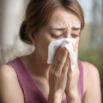 woman with allergies