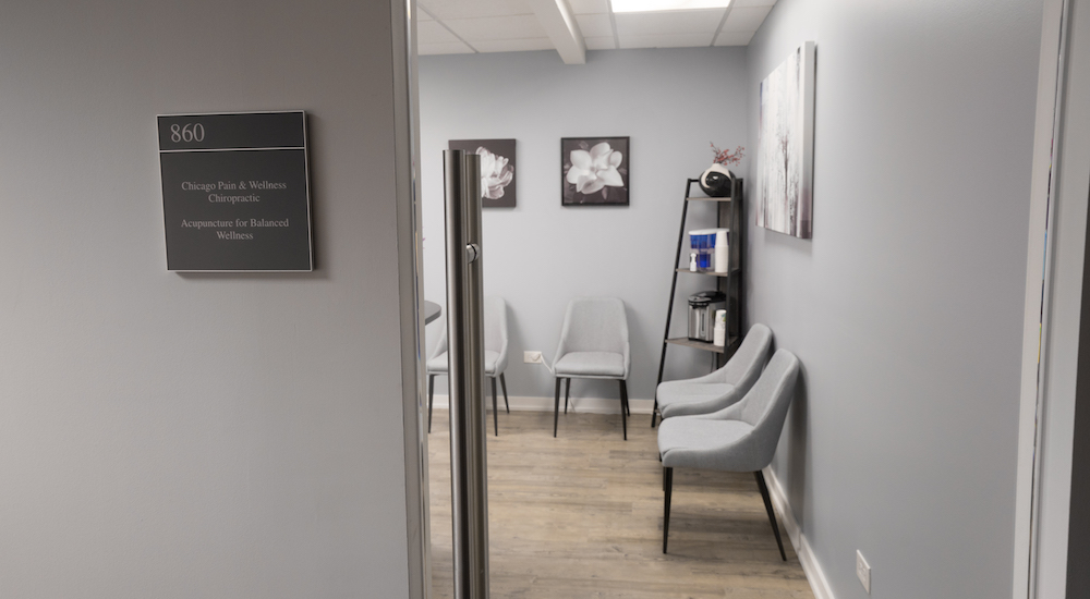 Entrance to our Chicago acupuncture clinic