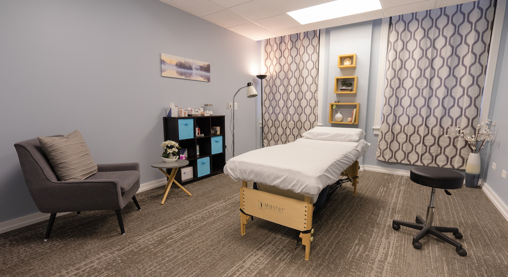 acupuncture treatment room
